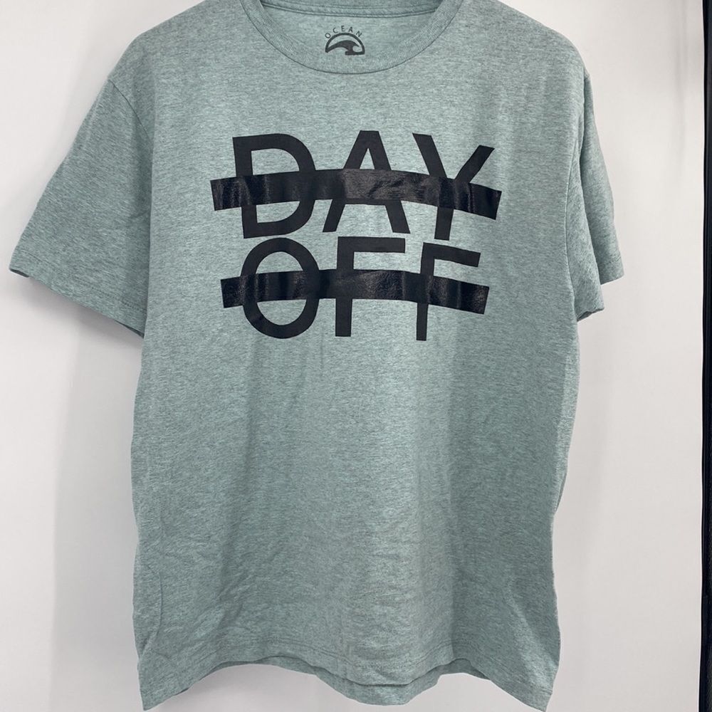 Ocean Current Day Off Tee Shirt Large Blue